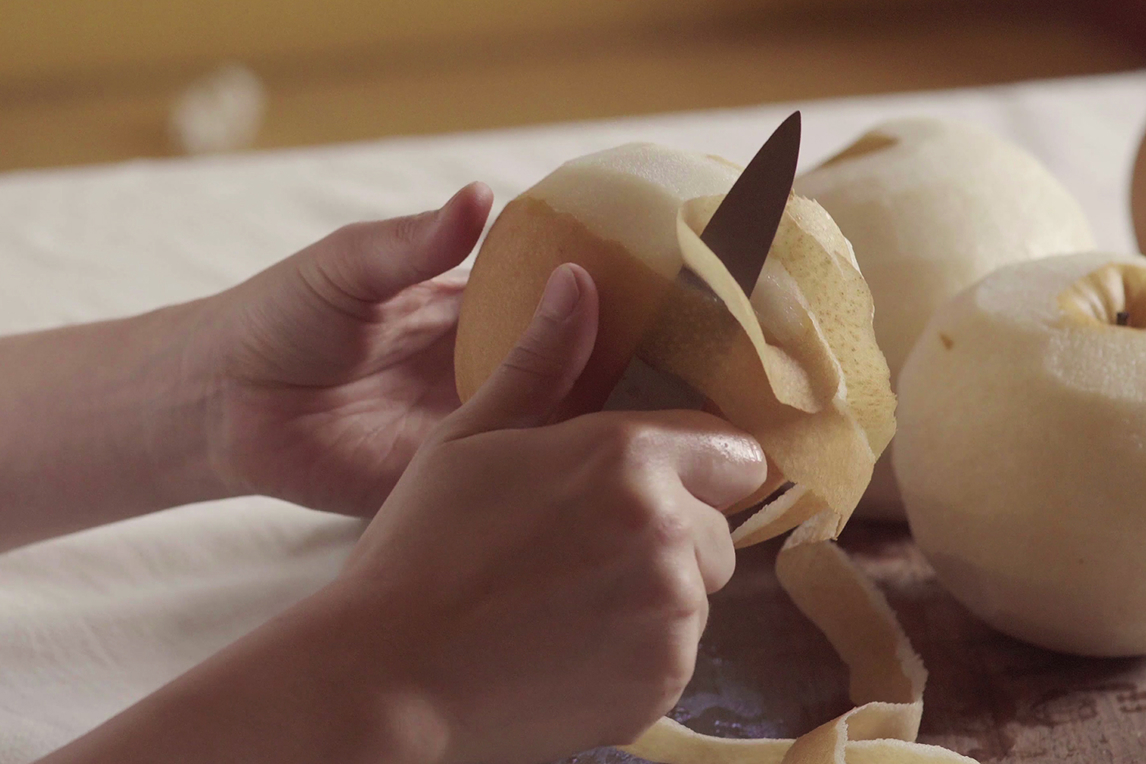 배를 손질하는 과정